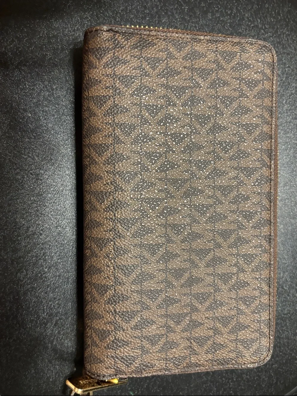 Michael‎ Kors Brown Signature Logo Wristlet.  Jet Set Travel Wallet.